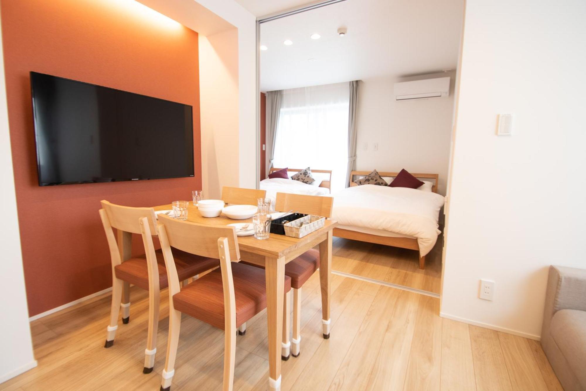 Apartment Hotel Tenjin TUMUGU Fukuoka  Buitenkant foto