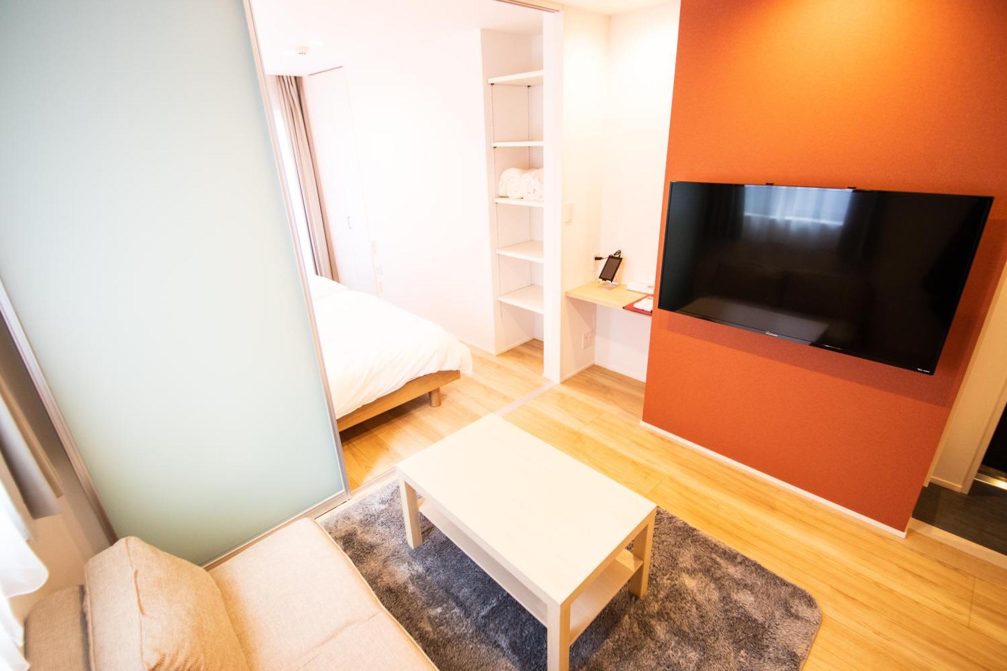 Apartment Hotel Tenjin TUMUGU Fukuoka  Buitenkant foto